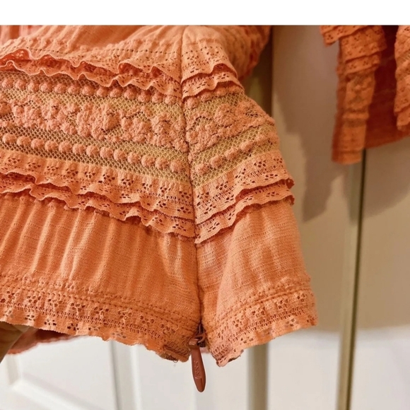 Cinq a sept lace off the shoulder top - Picture 5 of 6